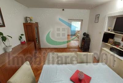 Casă cu 6 camere cu Teren 308 Mp în Central - 3