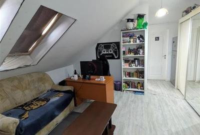 Alzza Real Estate  Apartament de vanzare Floresti, strada Eroilor, etaj 4, cu p - 7