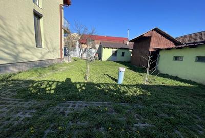 Casa spațioasă  P+1E,526 mp teren-strada liniștită. - 4