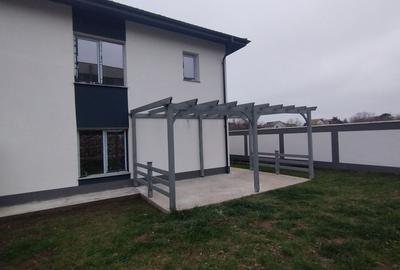 Casa tip duplex Agigea zona Primarie toate utilitatile - 2