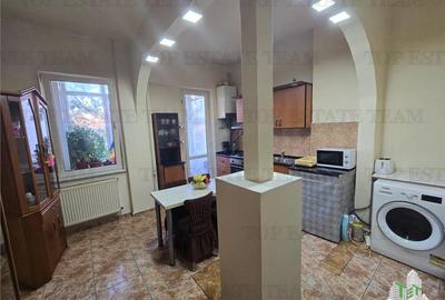 Apartament cu 4 camere decomandat, mobilat în Gara de Nord - 2