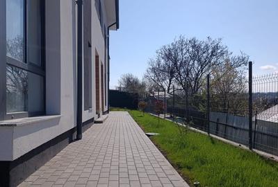 Casă cu 4 camere cu Teren 350 Mp în Dâmbul Rotund - 9