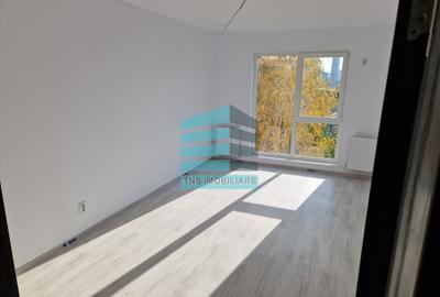 Apartament cu 4 camere decomandat în Titan - 2
