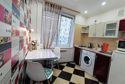 Apartament cu 2 camere decomandat în Griviței