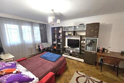 Apartament cu 2 camere decomandat în Alexandru cel Bun - 2