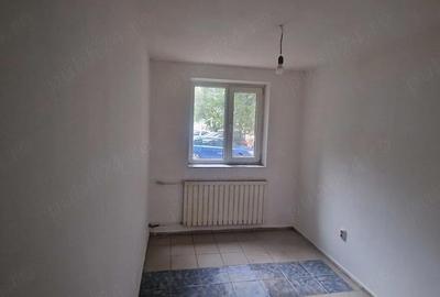 Garsonieră decomandată în Dâmbovița - 2