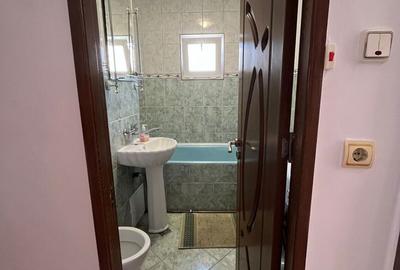 Apartament cu 2 camere în Micro 17 - 2