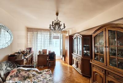 Apartament cu 4 camere-420e zona Decebal - 4