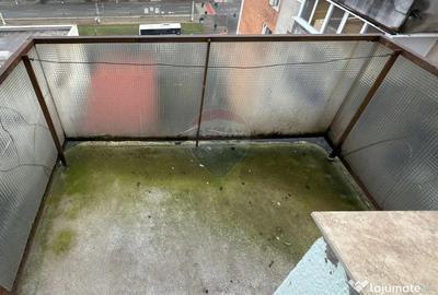 Apartament cu 2 camere semidecomandat, mobilat în Aurel Vlaicu - 10