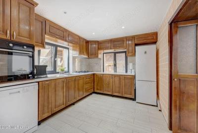 Casă cu Canalizare în Măneciu - 5