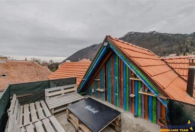 Locuinta cu caracter,doua niveluri,4 camere,terasa,garaj,curte,Centru Istoric Brasov: FILM 3D! - 11
