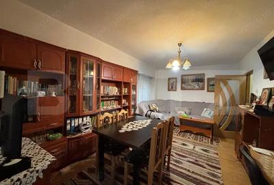 Apartament 3 camere decomandat Lunca Ceta?uii - 1