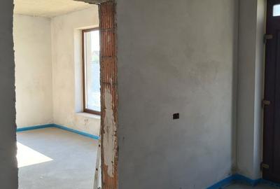 Casă cu 3 camere cu Teren 700 Mp în Central - 7