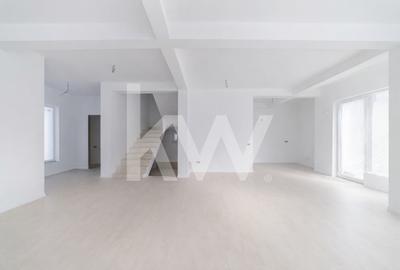 Casă individuală cu 4 camere cu Canalizare în Cristian - 3