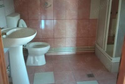 Apartament cu 3 camere decomandat în Central - 11
