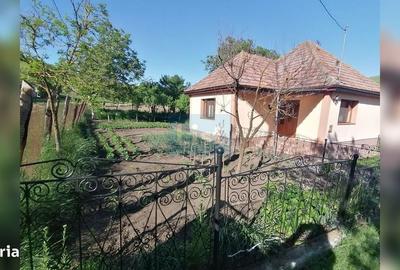 Casă cu 2 camere în Ocna Dejului - 10