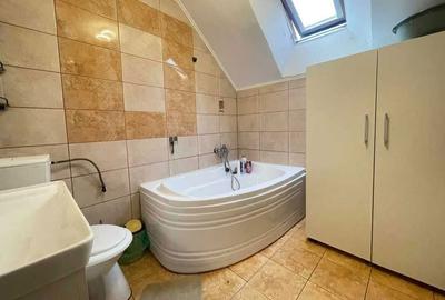 Apartament cu 2 camere decomandat în Vasile Aaron - 3