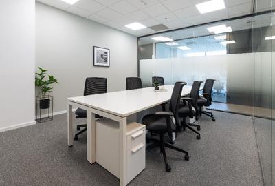 Spa?iu de birou privat pentru 3 persoane in Regus Iulius Centre - 22