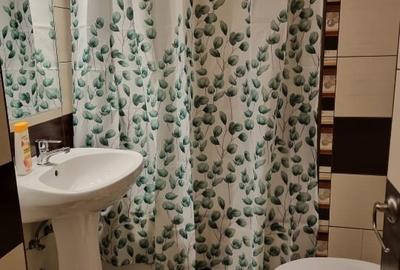 Proprietar; inchiriez apartament renovat  cu 2 camere Piata Romana - 3