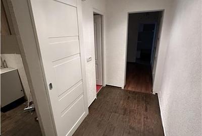 Apartament cu 3 camere semidecomandat în Circumvalațiunii - 9