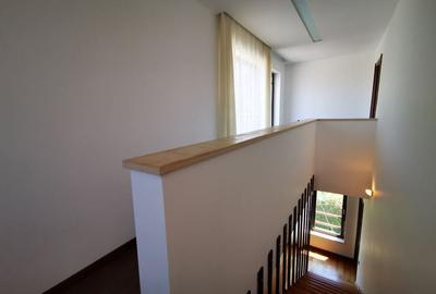 Vila duplex cu design modern in cartier rezidential - 8
