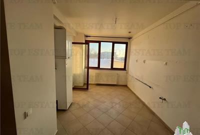 Apartament cu 3 camere decomandat în Central - 3