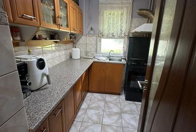 Apartament cu 2 camere semidecomandat în Calea București