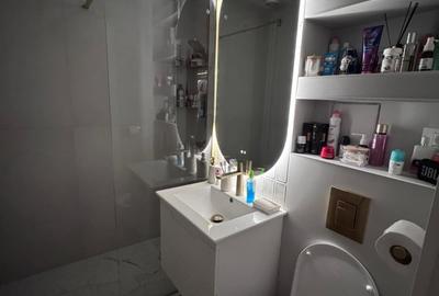 Titan, Scoala 195 Hamburg - 8