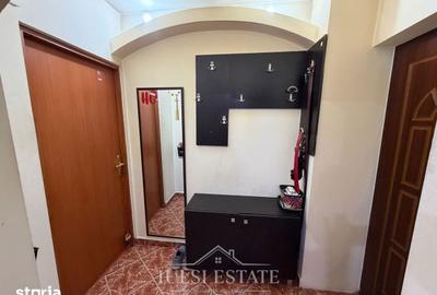 Apartament cu 3 camere decomandat în Central - 11