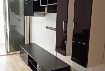 Apartament cu 3 camere decomandat în Apărătorii Patriei - 3