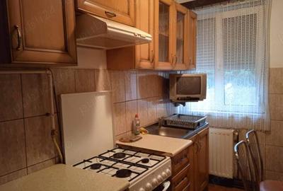 Apartament cu 2 camere decomandat în Carei - 3