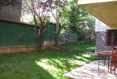 Casă cu Teren 500 Mp în Valea Alba - 1