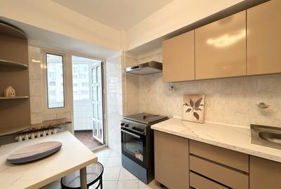 Apartament cu 4 camere semidecomandat în P-ța Victoriei - 3