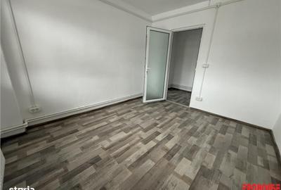 Spațiu comercial, de 118 mp, în Central - 12