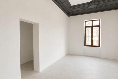 Casă cu 4 camere cu Teren 665 Mp în Batistei