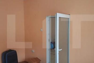 Casă cu 4 camere cu Teren 495 Mp în Central