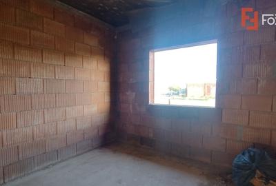 Casă individuală cu 4 camere cu Teren 499 Mp în Becicherecu Mic - 9