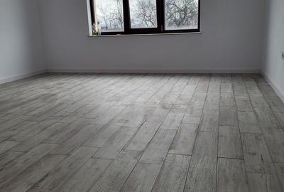Casă cu 4 camere cu Teren 450 Mp în Goranu - 1