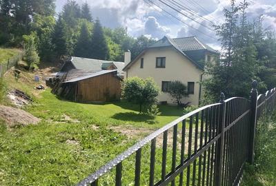 Casă cu 6 camere cu Teren 1300 Mp în Periferie - 5