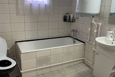 Casă cu 4 camere cu Teren 1624 Mp în Voinești - 1