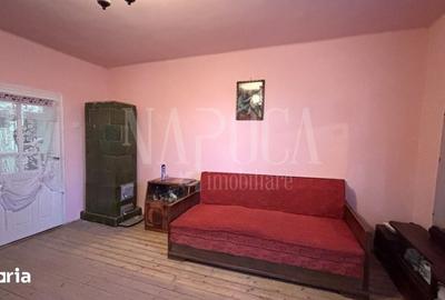 Casă cu 3 camere cu Teren 1242 Mp în Central