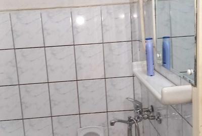 Casă cu 3 camere în Central