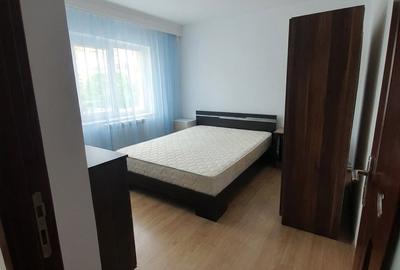 Apartament cu 2 camere decomandat în Tomești
