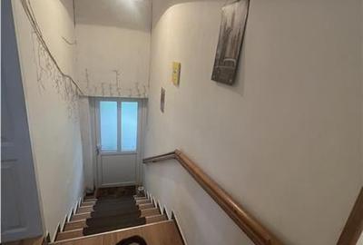 Casă individuală cu 10 camere cu Canalizare în Aeroport - 13
