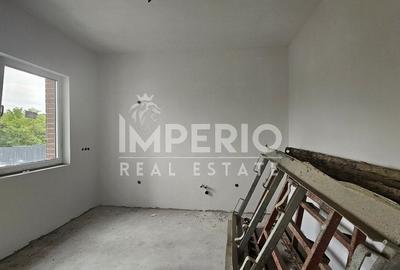 Duplex cu 6 camere cu Canalizare în Borhanci - 4