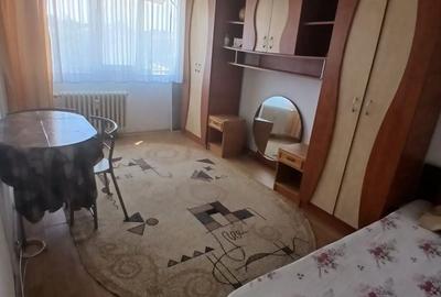 Garsonieră decomandată în Republicii - 2