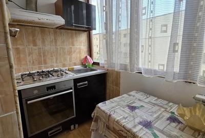 Apartament cu 2 camere decomandat în Crihala