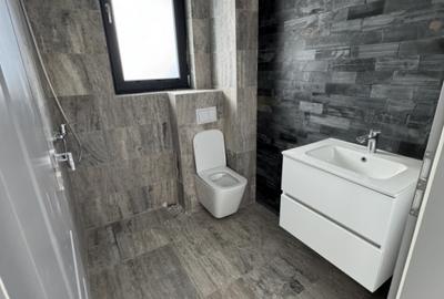 Duplex cu 4 camere cu Canalizare în Albert - 7