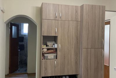 Apartament cu 4 camere în Cetate