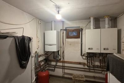 Casă cu 10 camere cu Teren 250 Mp în Cișmigiu